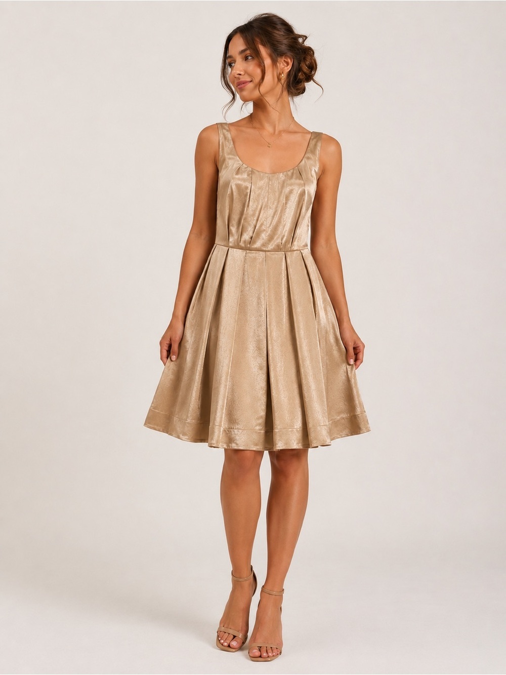 Banana Republic Raggiera Pleated Fit and Flare size 2